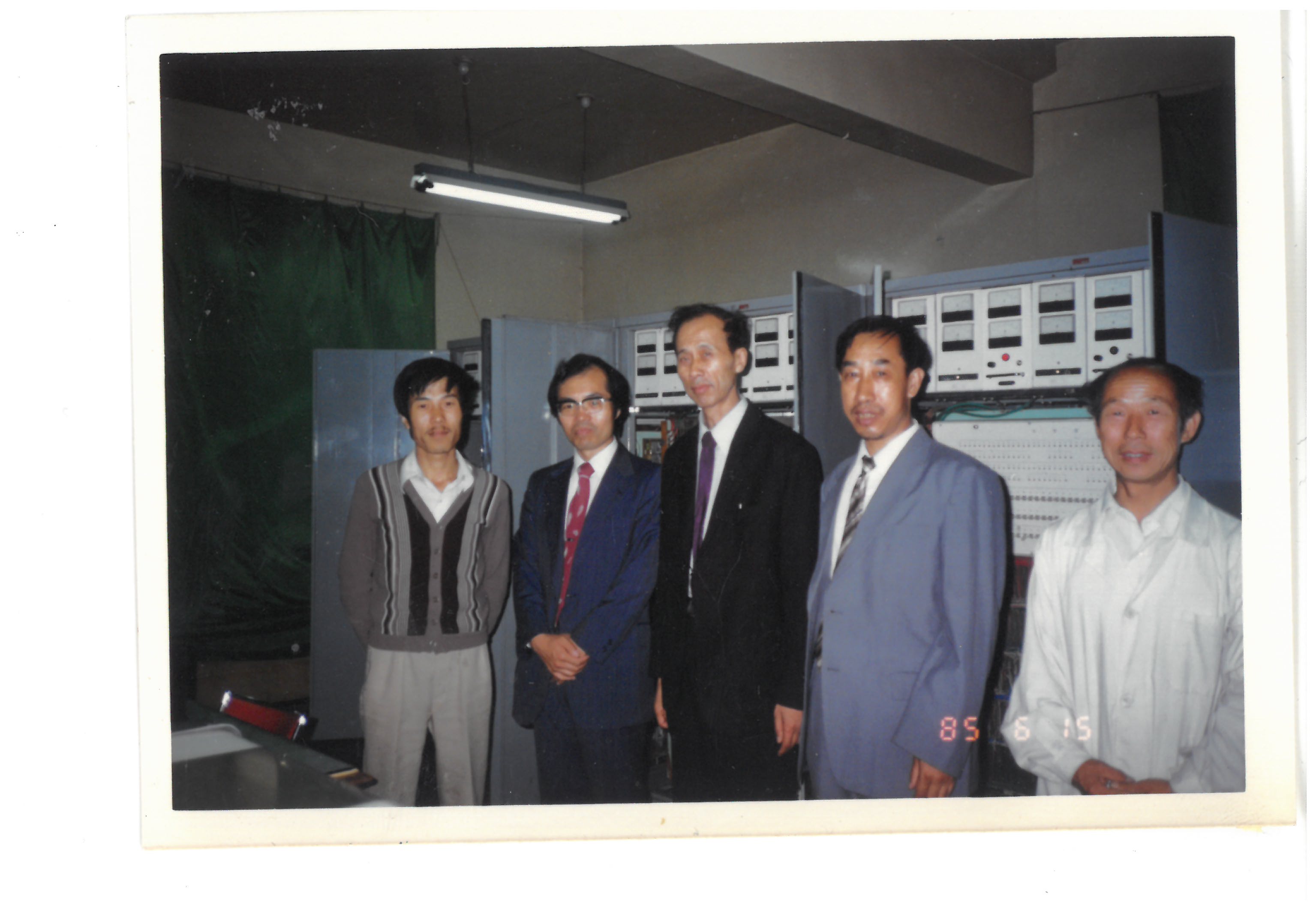 杨以涵教授80年代工作照片